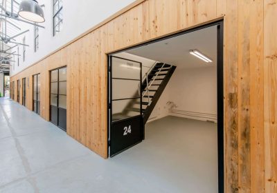 Warehouses and industrial units to rent in West London