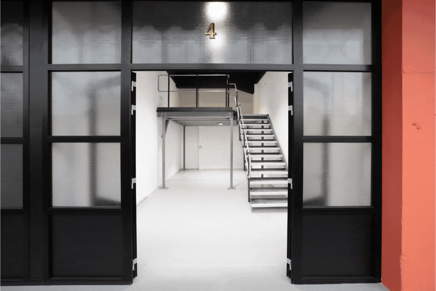 E-commerce spaces to rent London