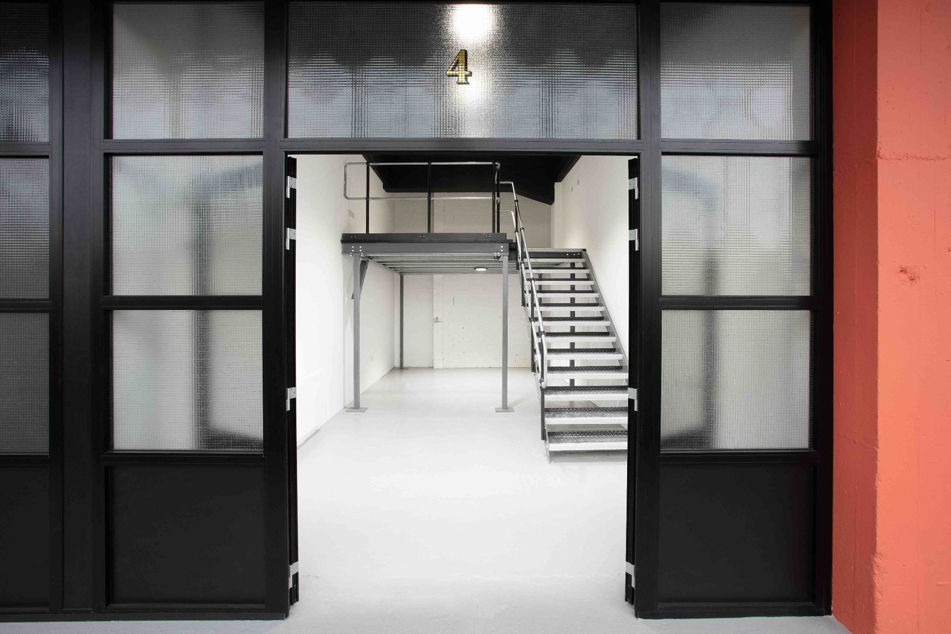Mezzanine Workspace Units in London: Double Your Usable Space